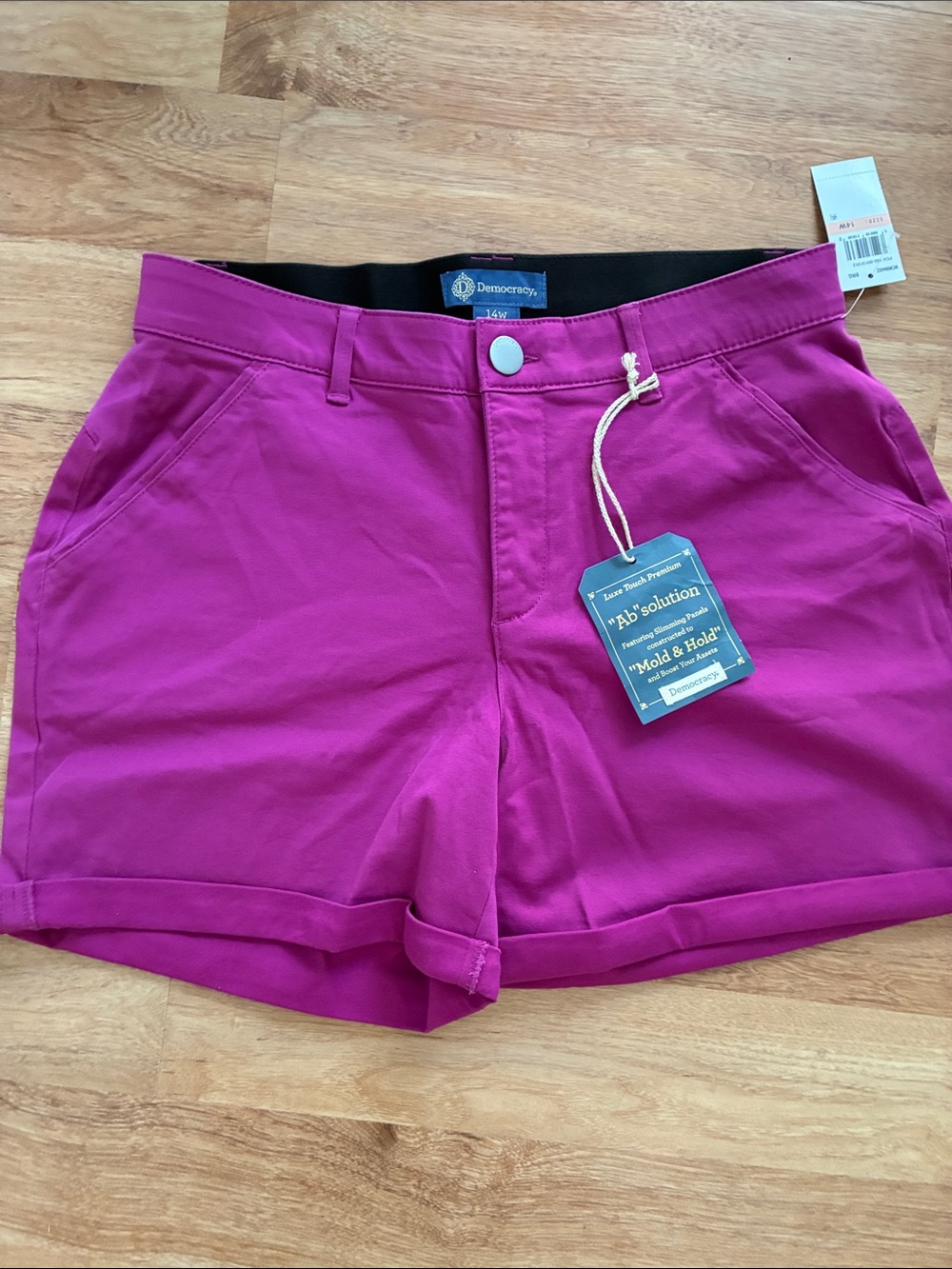 Democracy Ab Solution Bright Magenta Shorts with slimming panels NWT